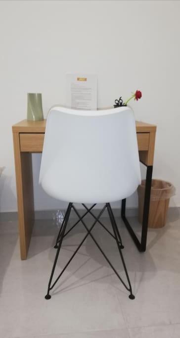 Brio Luxurious Urban Stay In Heraklio,Wifi,Αc Iraklion Buitenkant foto